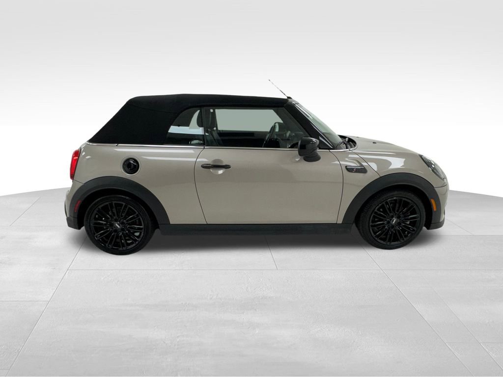 Used 2023 MINI Cooper S image 16
