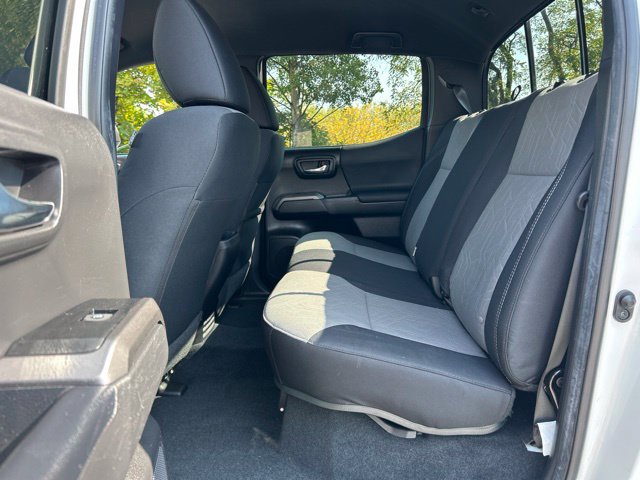 Certified 2023 Toyota Tacoma TRD Off-Road AWD/4WD image 31
