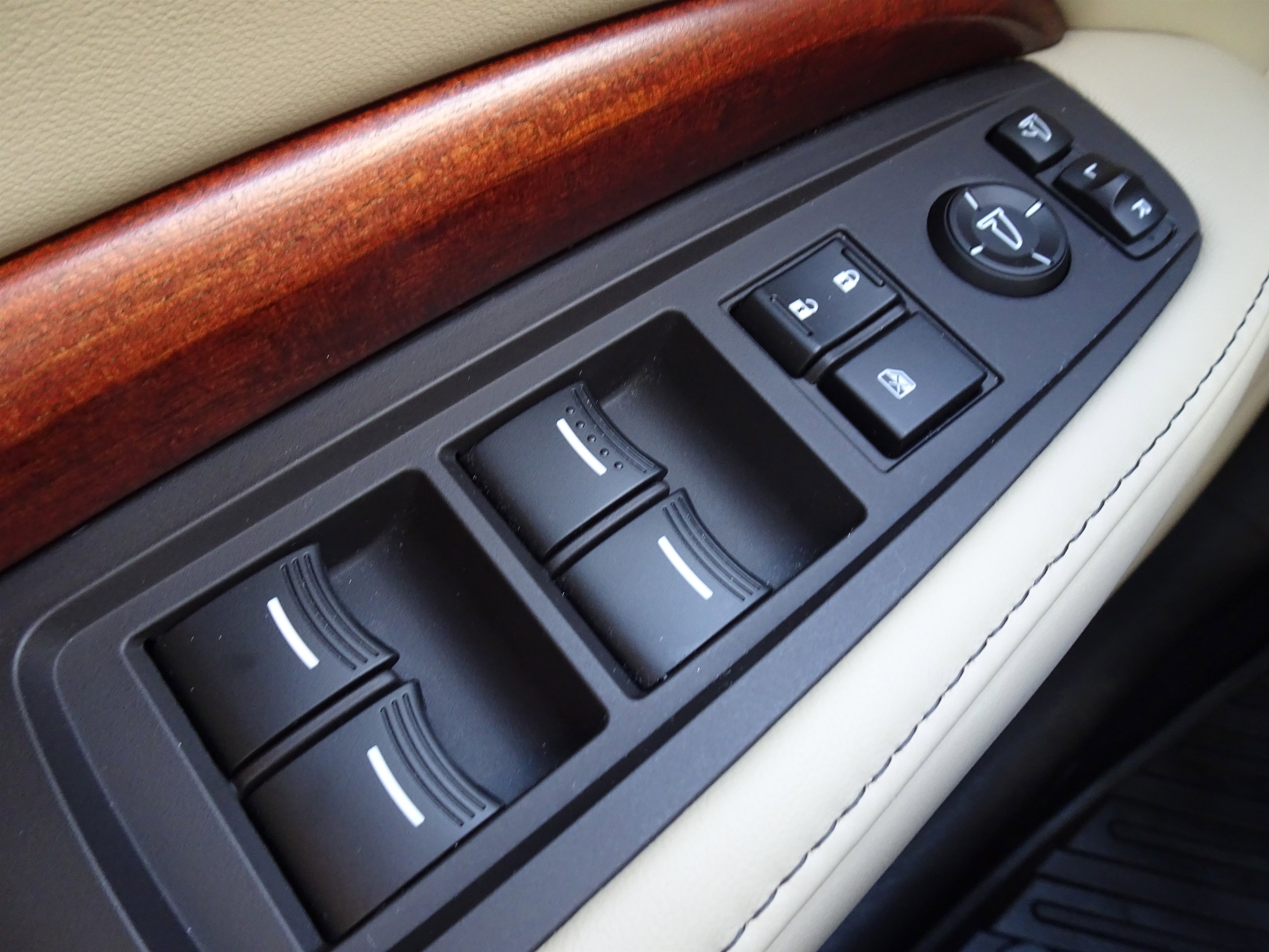 Used 2018 Acura MDX SH-AWD w/ Advance Package image 22