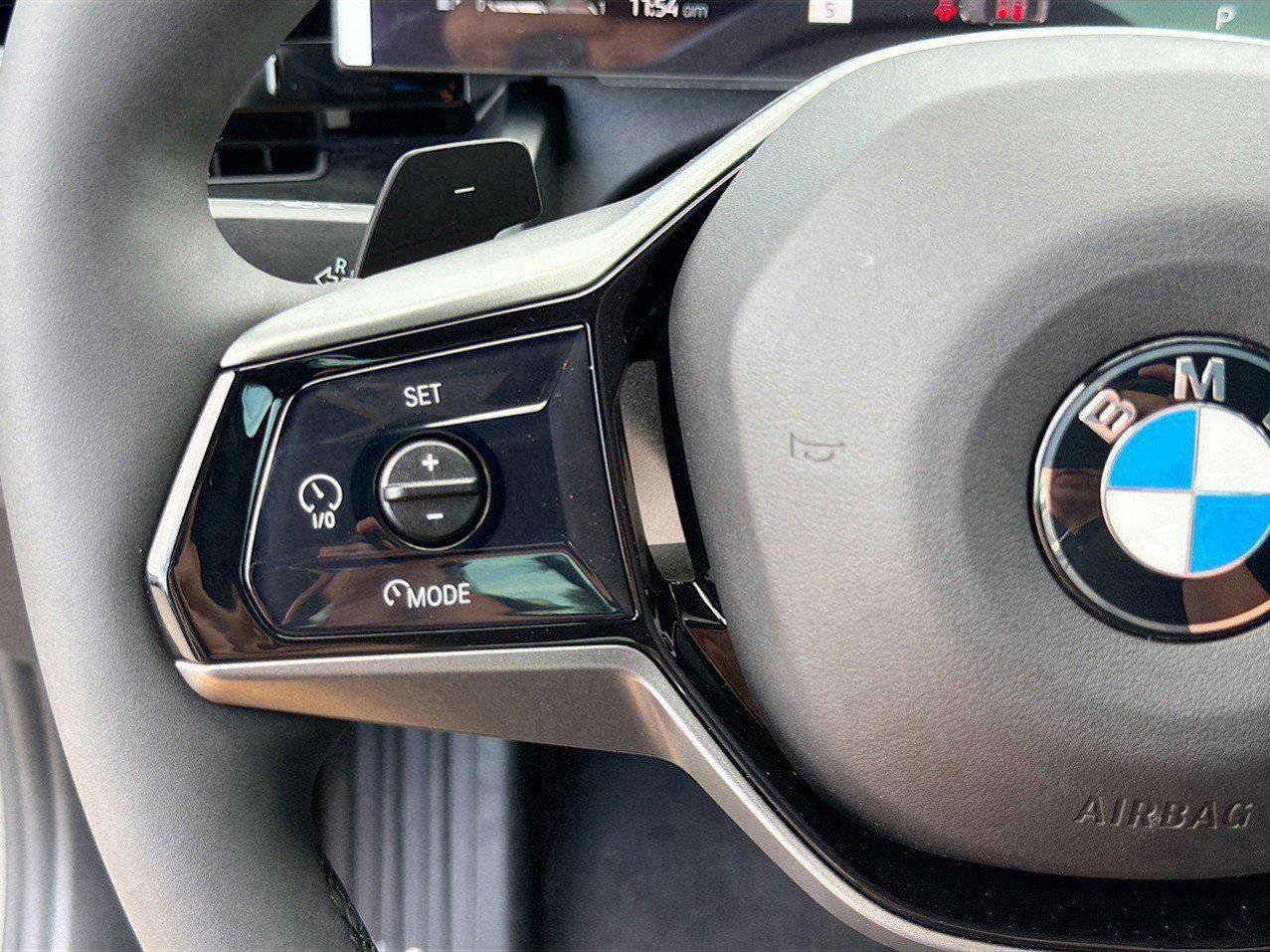 New 2026 BMW 530i w/ Convenience Package RWD image 39