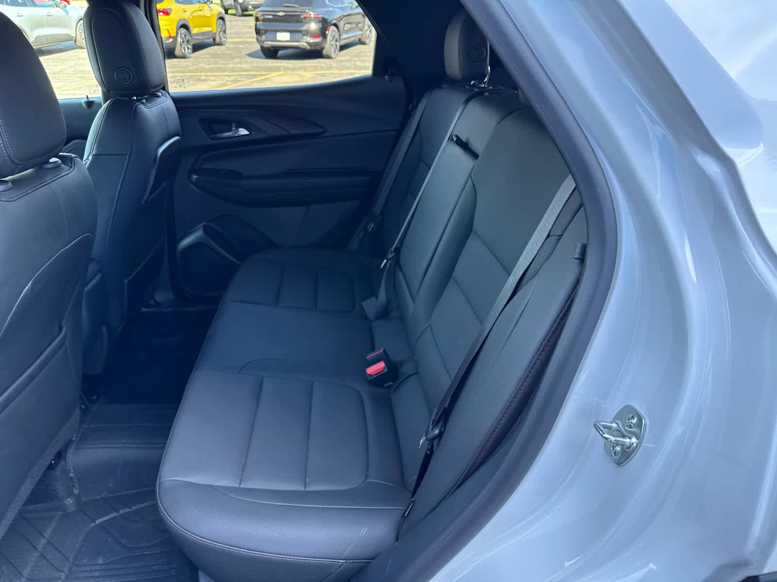 Used 2025 Chevrolet TrailBlazer RS w/ Convenience Package AWD/4WD image 15