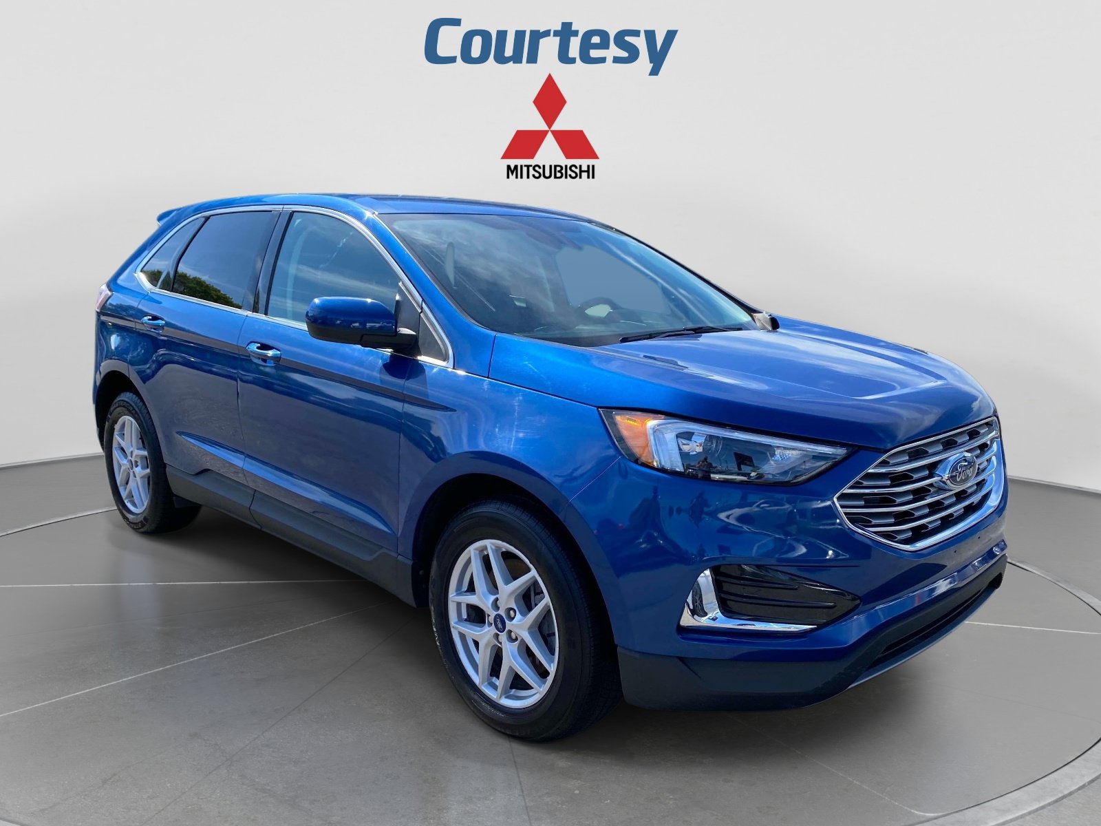 Used 2022 Ford Edge SEL AWD/4WD image 8