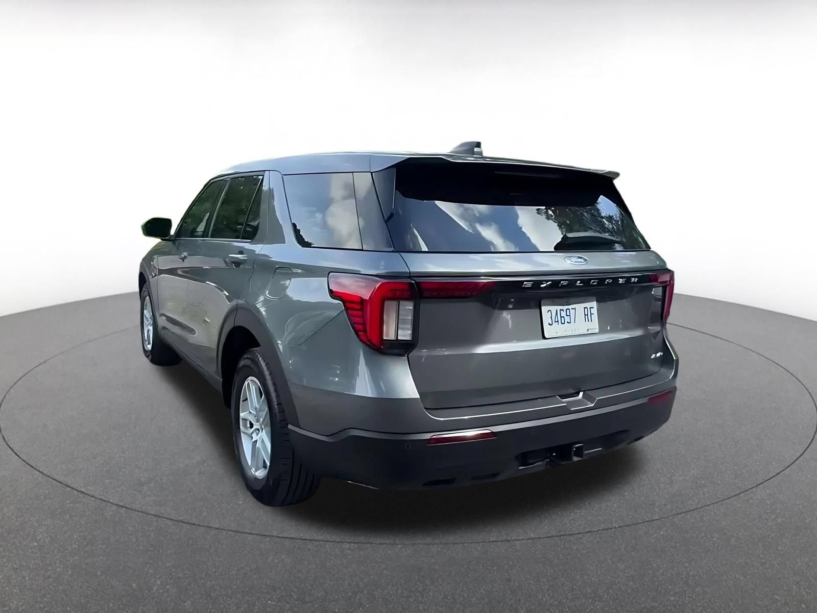 Used 2026 Ford Explorer Active AWD/4WD image 10
