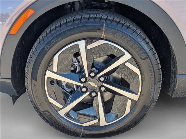 New 2026 Chevrolet Equinox EV LT image 9