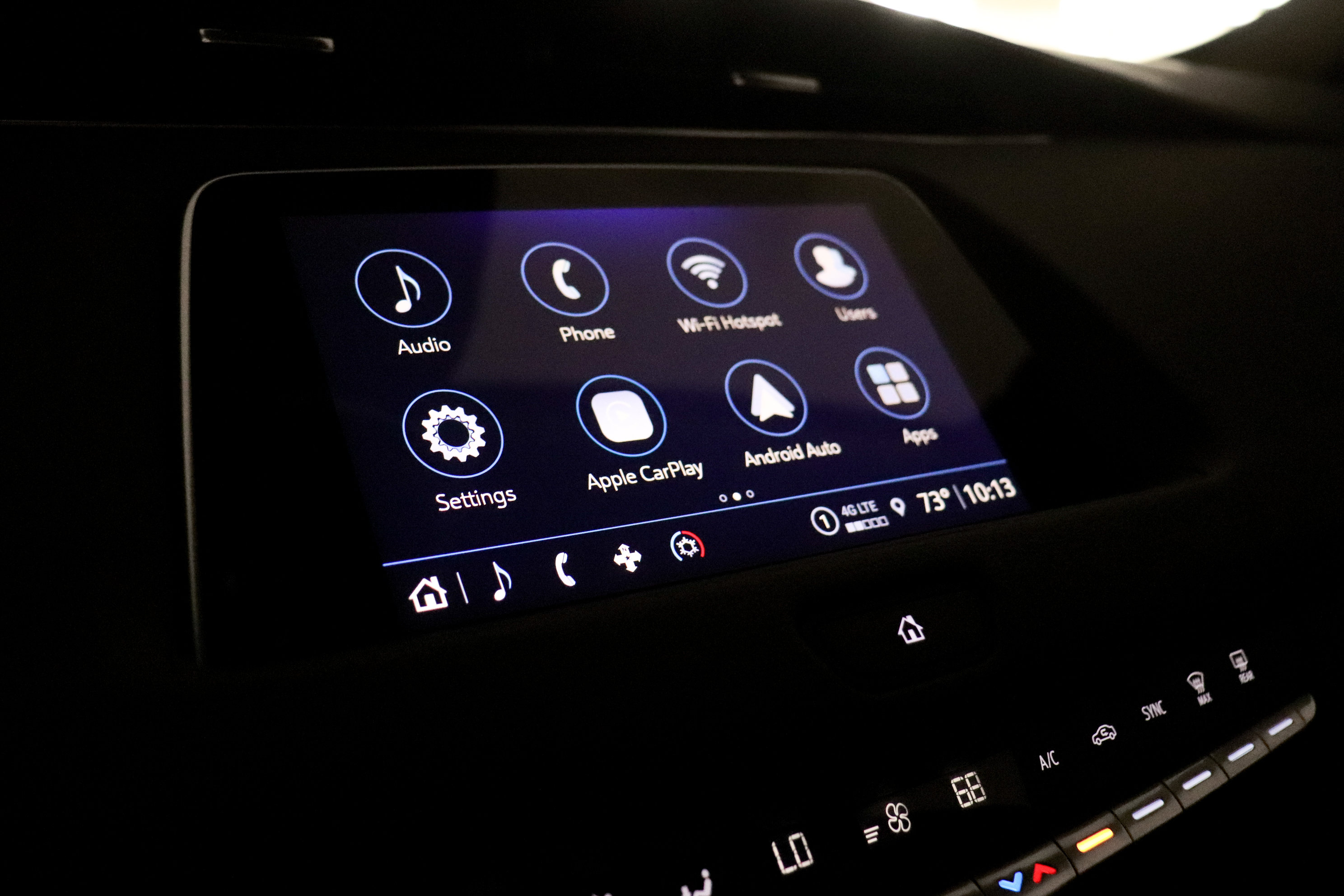 Used 2023 Cadillac XT4 Premium Luxury AWD/4WD image 33