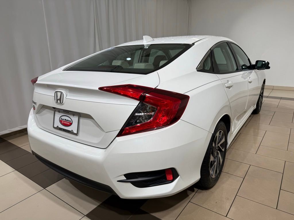 Used 2018 Honda Civic EX image 5