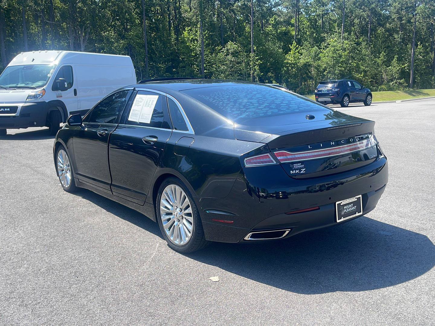 Used 2013 Lincoln MKZ FWD image 5