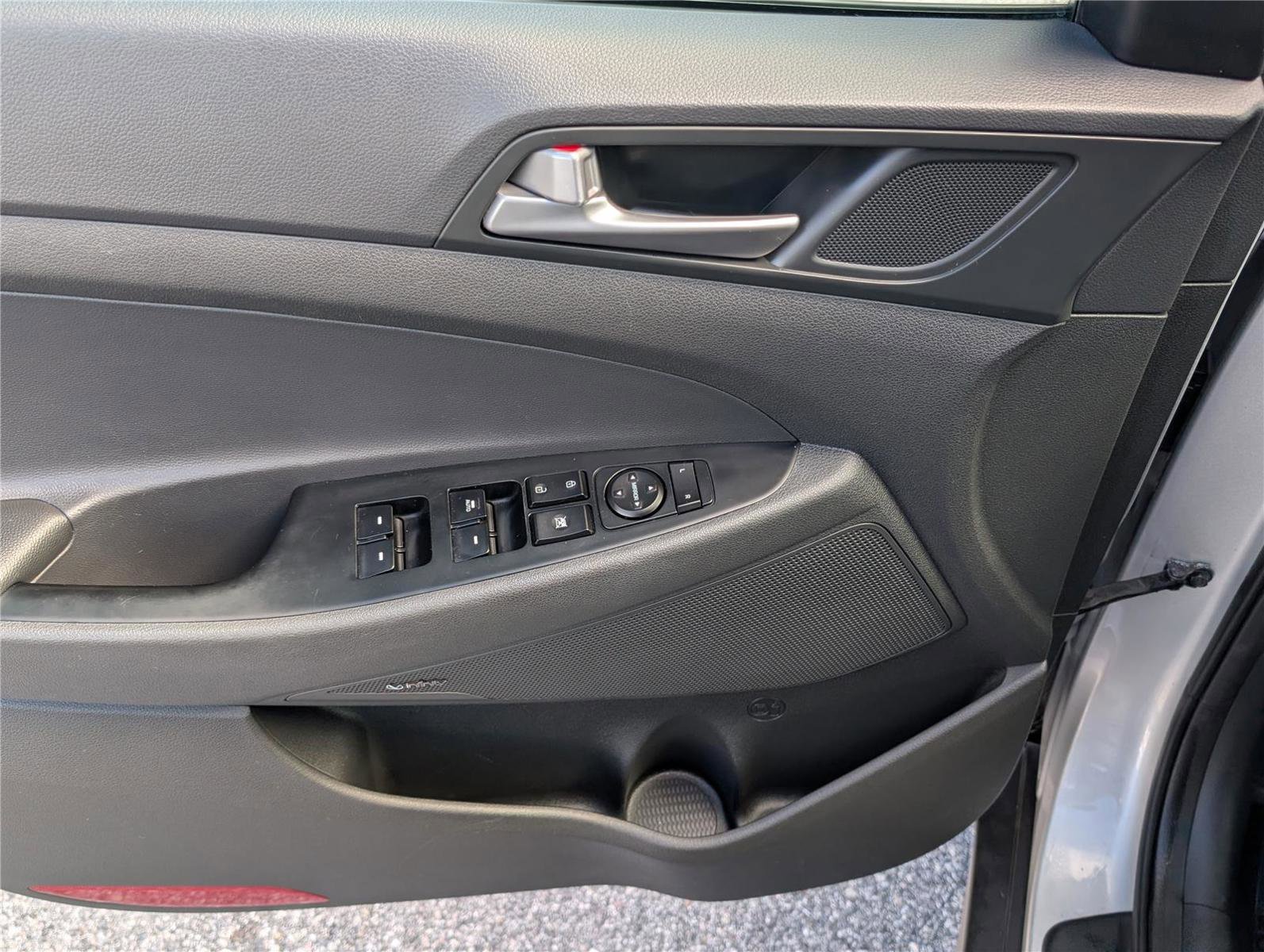 Used 2017 Hyundai Tucson SE Plus image 18