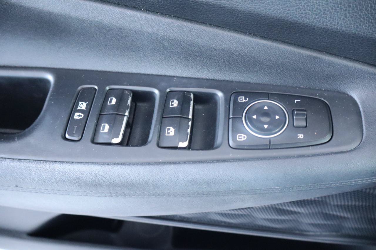 Used 2020 Hyundai Santa Fe SEL FWD image 26