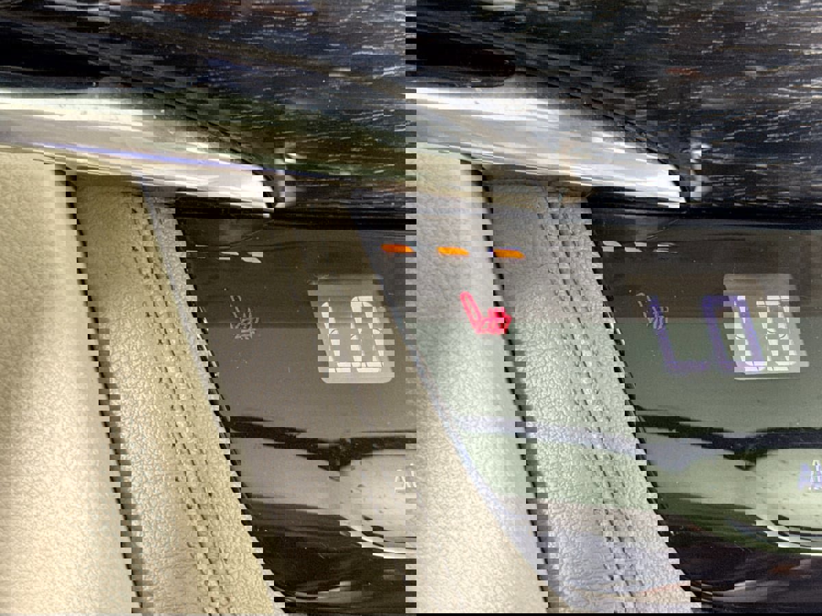 Used 2020 Cadillac XT6 Premium Luxury image 25