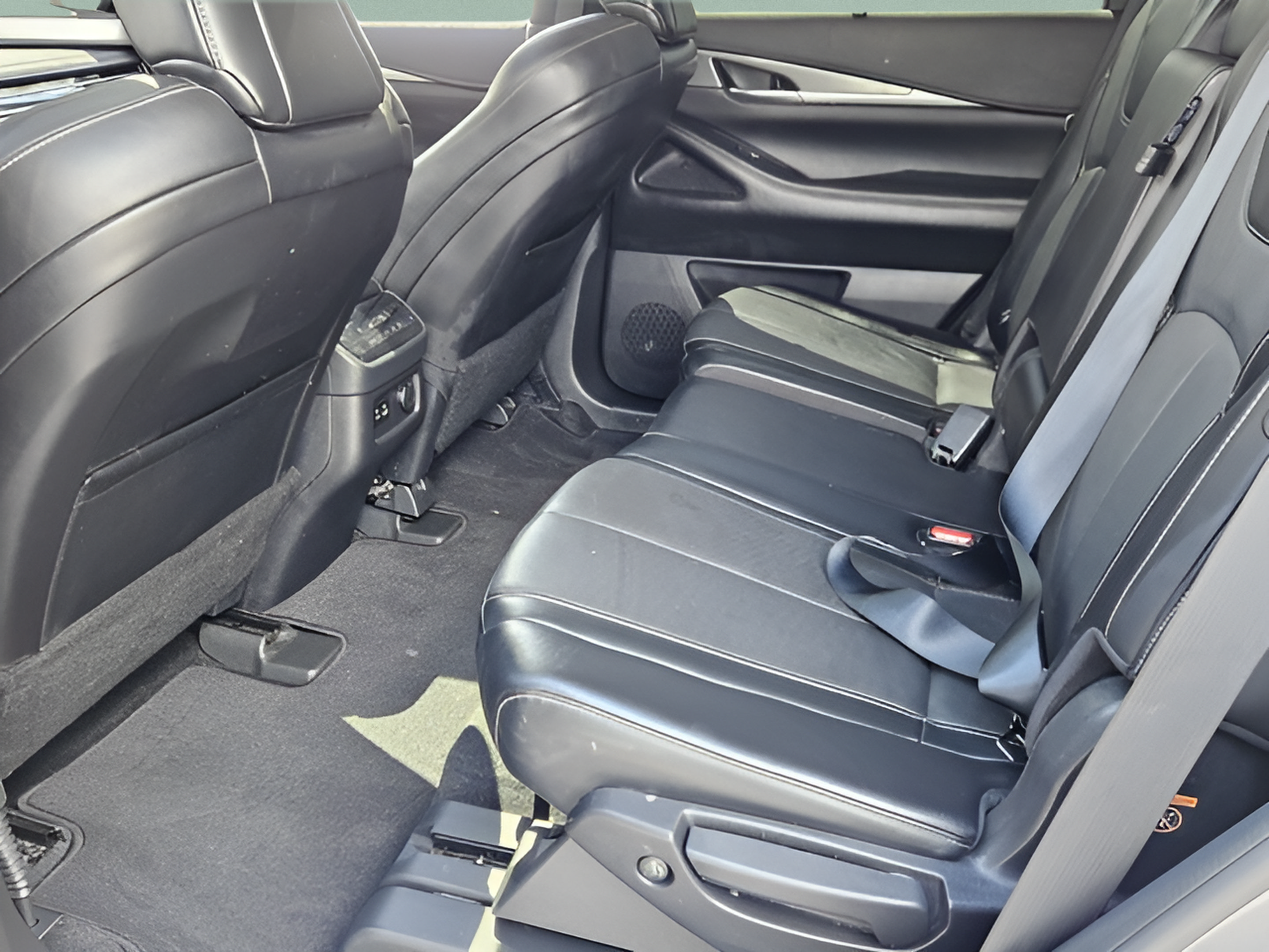 Used 2022 INFINITI QX60 Luxe w/ Cargo Package FWD image 10