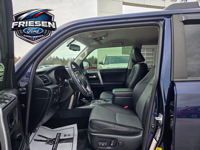 Used 2019 Toyota 4Runner SR5 Premium AWD/4WD image 10
