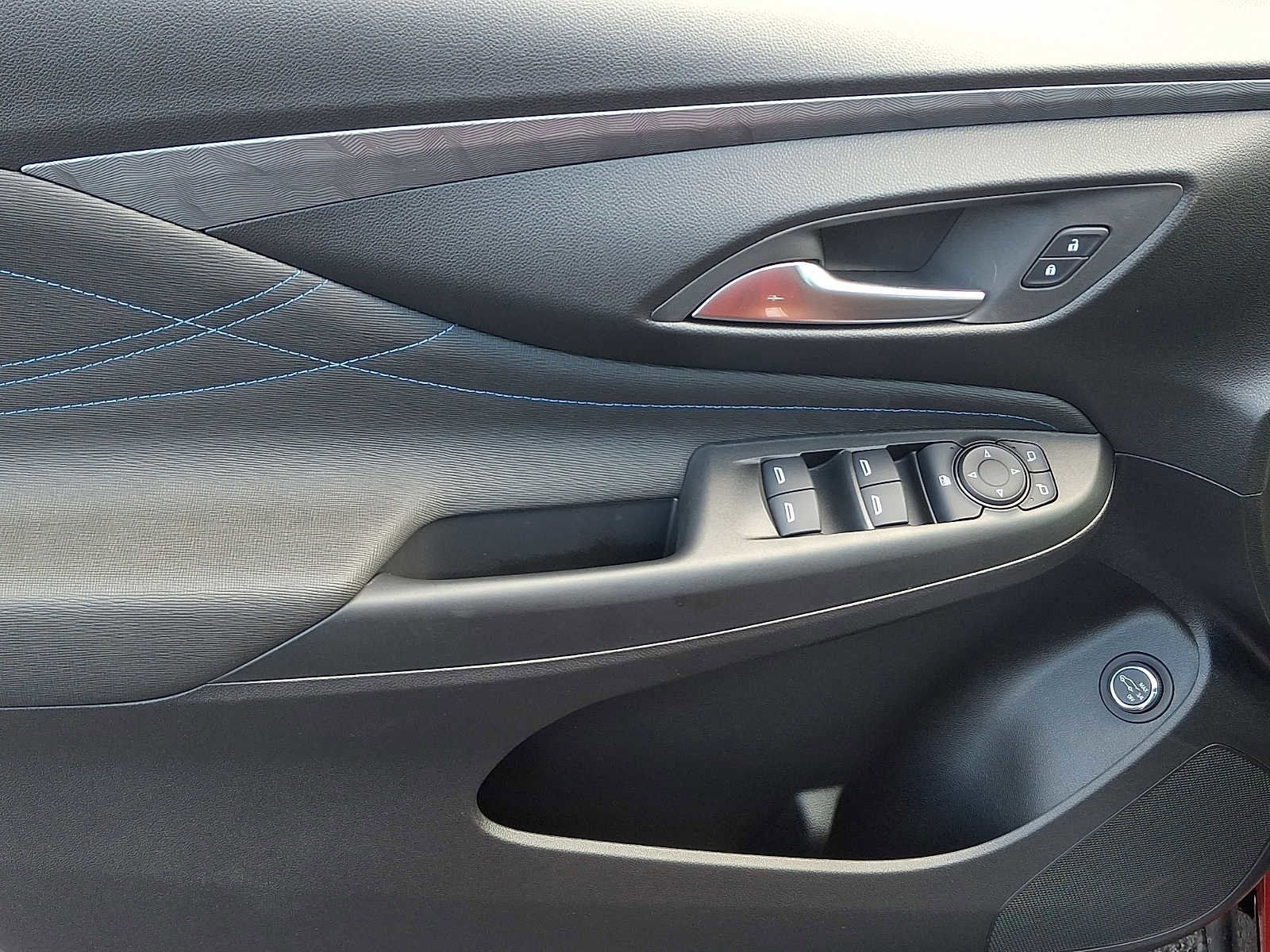 New 2026 Buick Envista Sport Touring w/ Convenience I Package FWD image 10