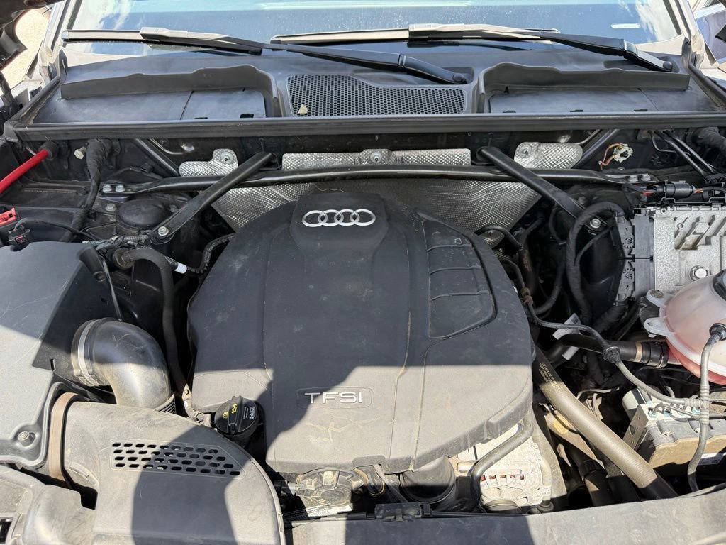 Used 2019 Audi Q5 2.0T Premium w/ Convenience Package image 12