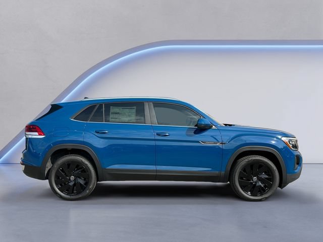 New 2026 Volkswagen Atlas Cross Sport SE FWD image 4