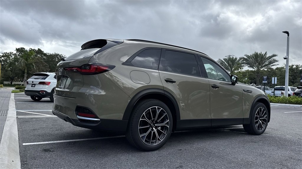 New 2025 MAZDA CX-70 Plug-In Hybrid w/ Premium Pkg image 25