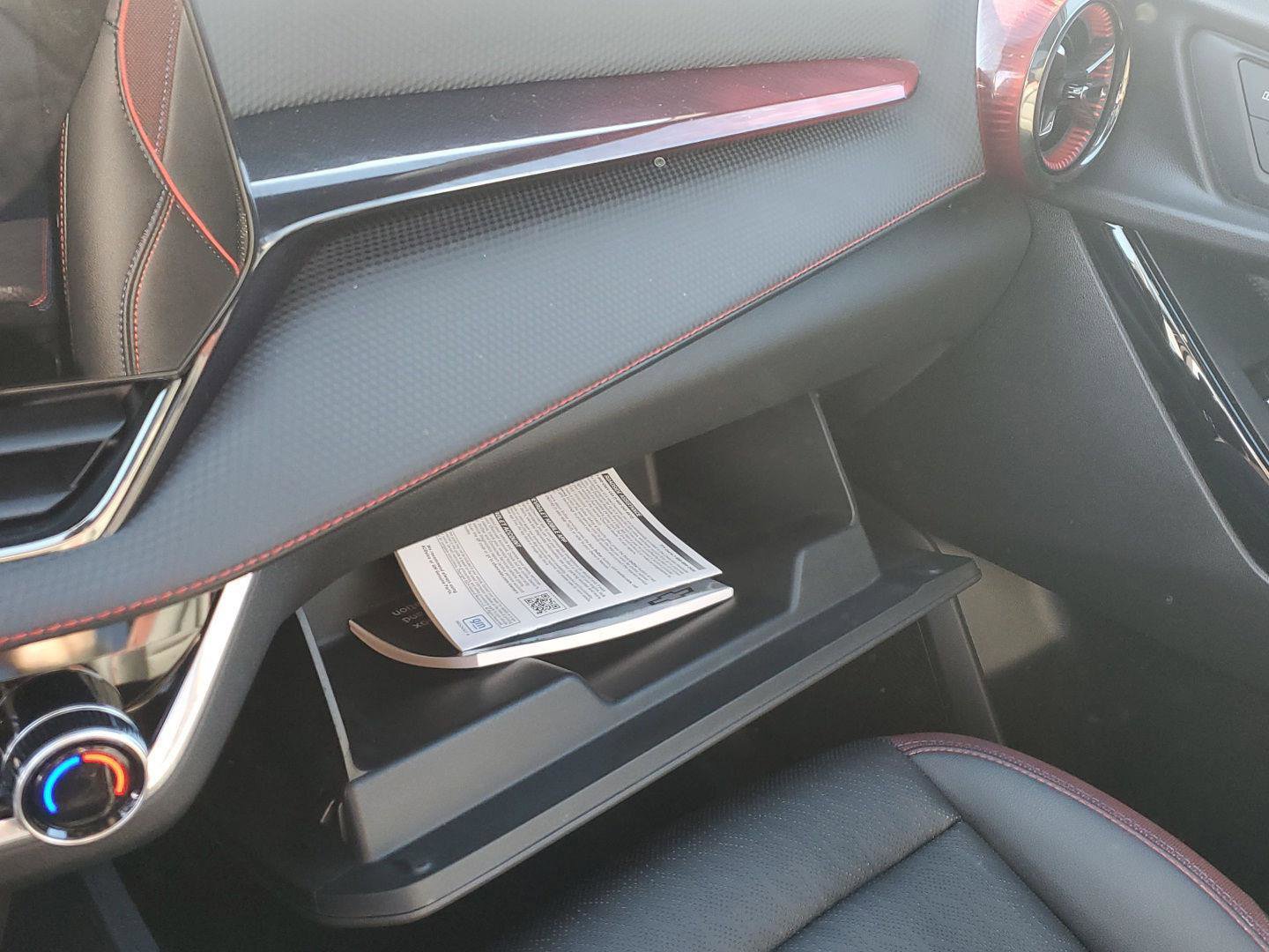 Used 2025 Chevrolet Equinox RS w/ Safety and Technology Package image 23