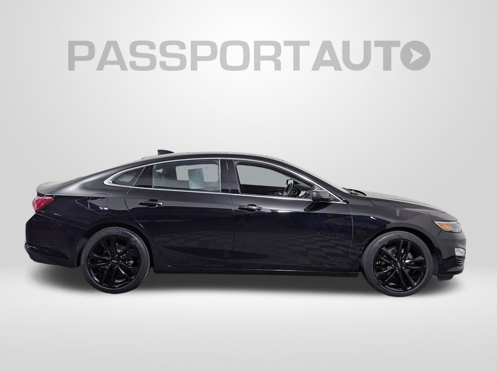 Used 2020 Chevrolet Malibu LT w/ Leather Package FWD image 8