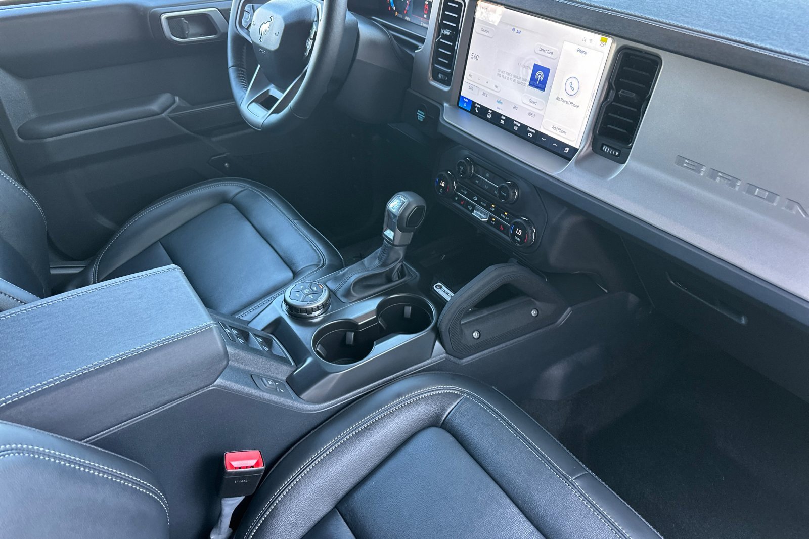 New 2025 Ford Bronco Outer Banks w/ Sasquatch Package image 16