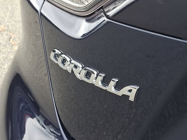 Used 2025 Toyota Corolla LE FWD image 25