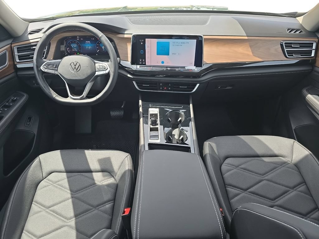 New 2026 Volkswagen Atlas SE FWD image 9