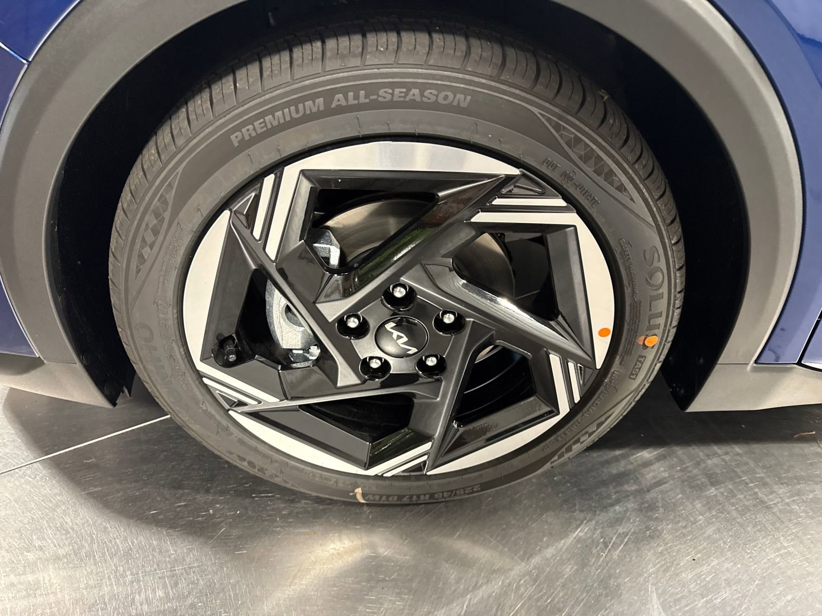 New 2026 Kia K4 EX FWD image 2