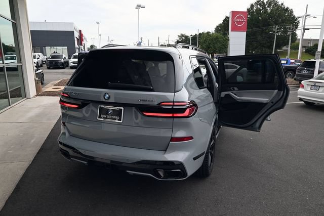 Used 2024 BMW X7 xDrive40i w/ Executive Package AWD/4WD image 32