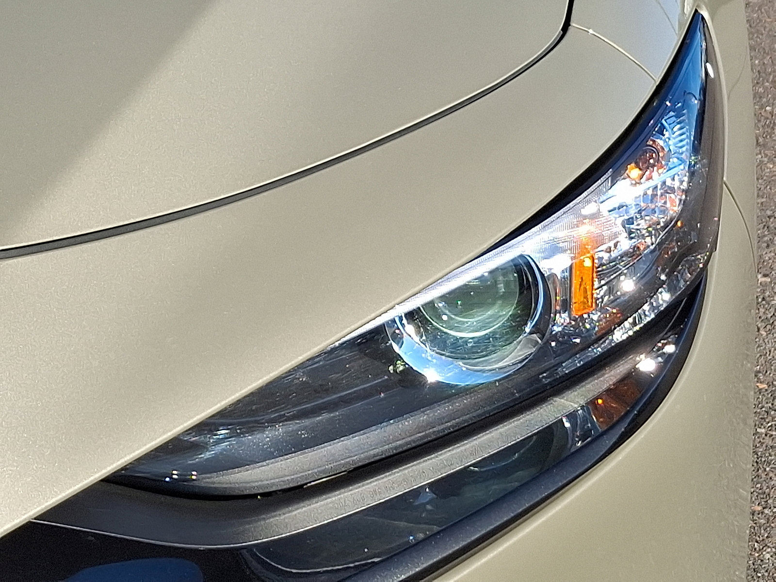 Used 2024 MAZDA MAZDA3 s image 9