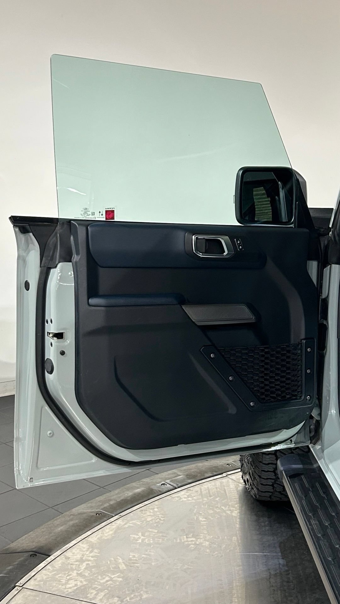 Used 2022 Ford Bronco Outer Banks AWD/4WD image 41