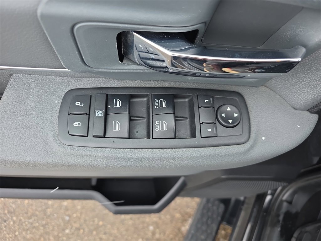 Used 2018 RAM 2500 Big Horn w/ Harvest Edition image 27