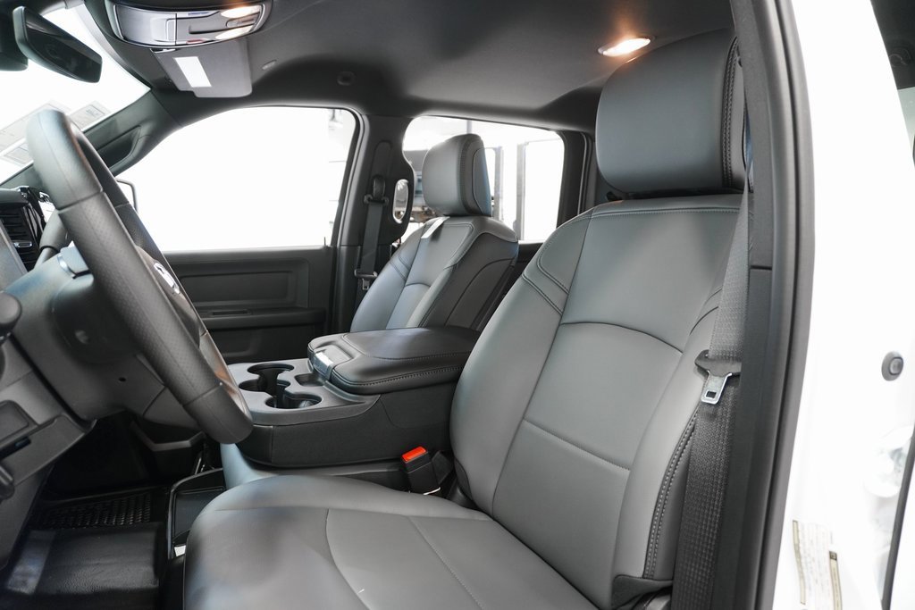 Used 2024 RAM 3500 Tradesman image 15