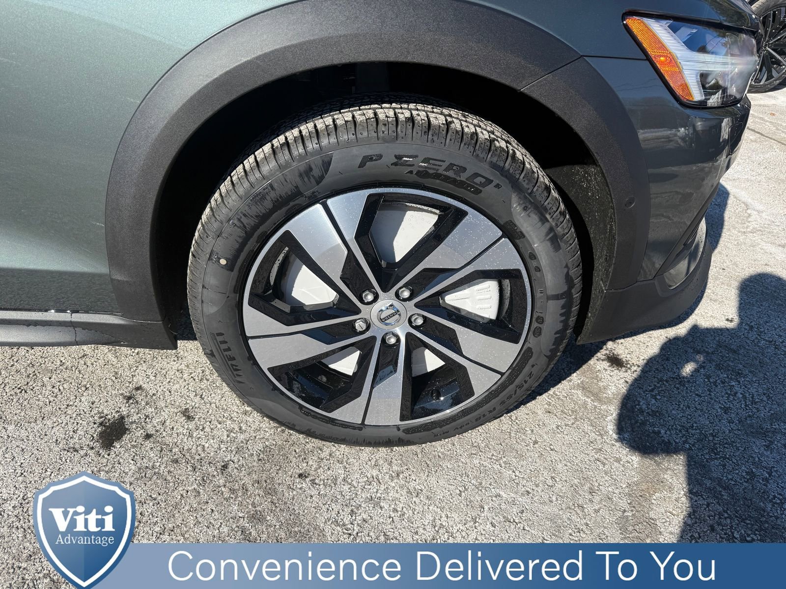 New 2026 Volvo V60 B5 Cross Country Plus w/ Protection Package Premier image 10