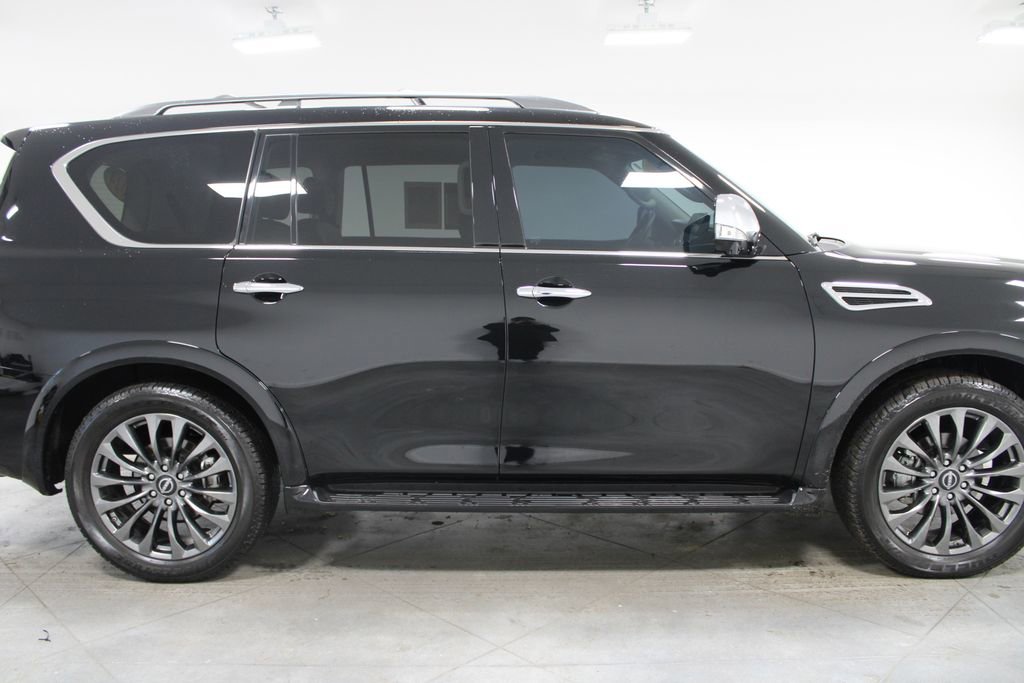 Used 2024 Nissan Armada Platinum w/ Captain's Chairs Package image 10