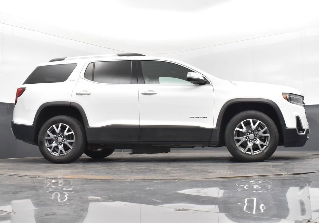 Used 2023 GMC Acadia SLT image 18