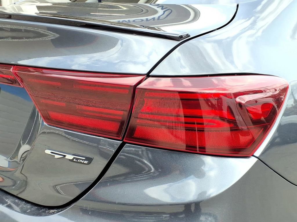 Used 2022 Kia Forte GT-Line w/ GT-Line Technology Package image 9