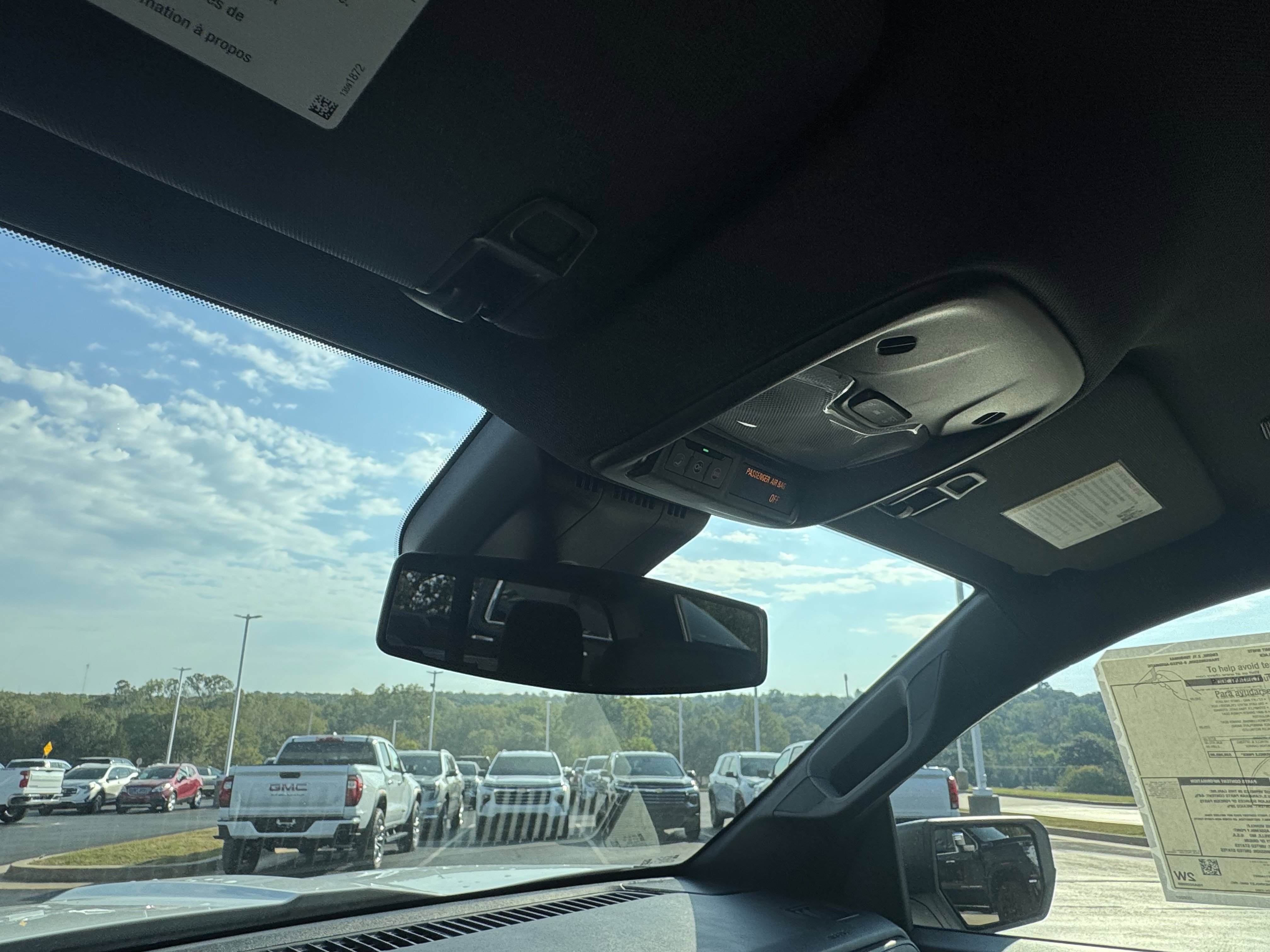 New 2026 Chevrolet Colorado W/T image 18