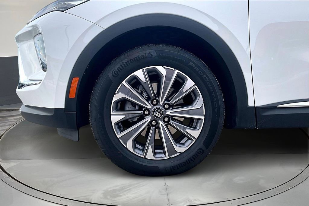 Certified 2025 Buick Envision Preferred image 33