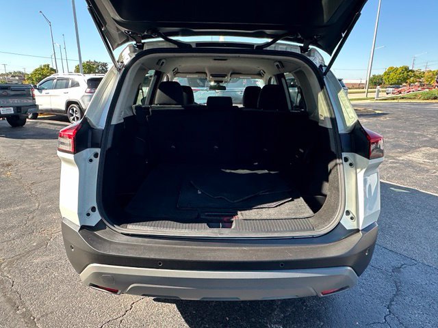 Certified 2023 Nissan Rogue SV AWD/4WD image 13