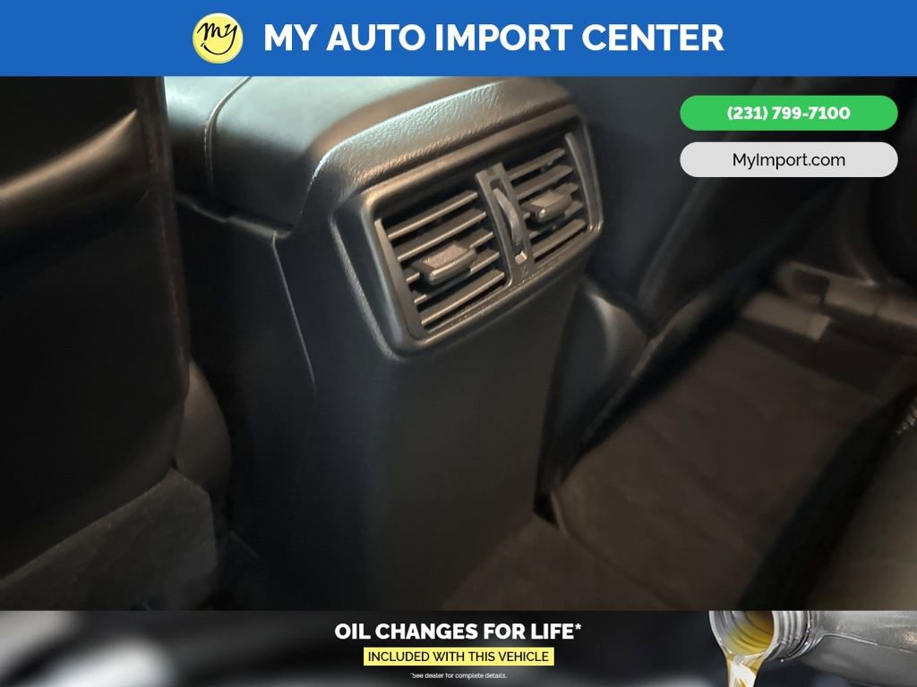 Used 2022 Nissan Rogue Sport SV w/ Technology Package image 29