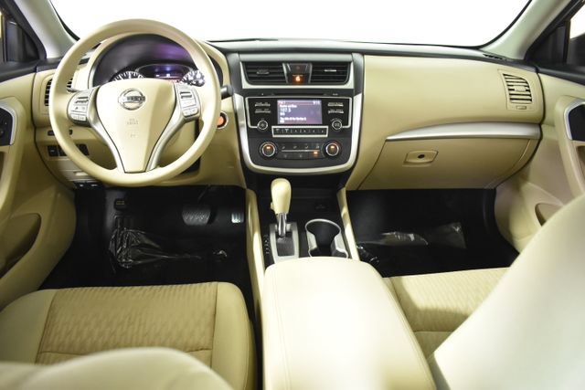 Used 2016 Nissan Altima 2.5 S w/ Power Driver Seat Package FWD image 25