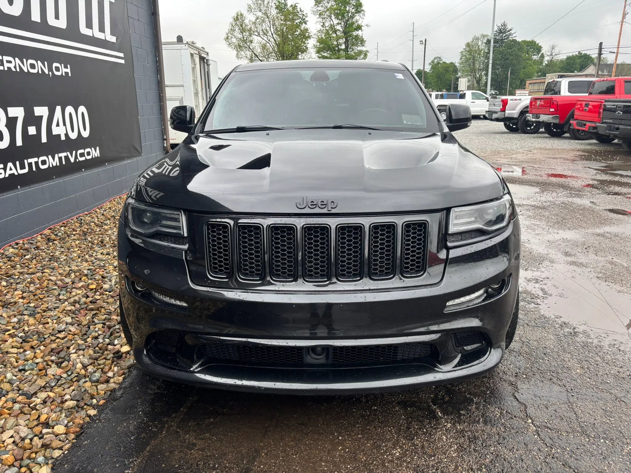 Used 2012 Jeep Grand Cherokee SRT8 w/ Luxury Group II AWD/4WD image 10