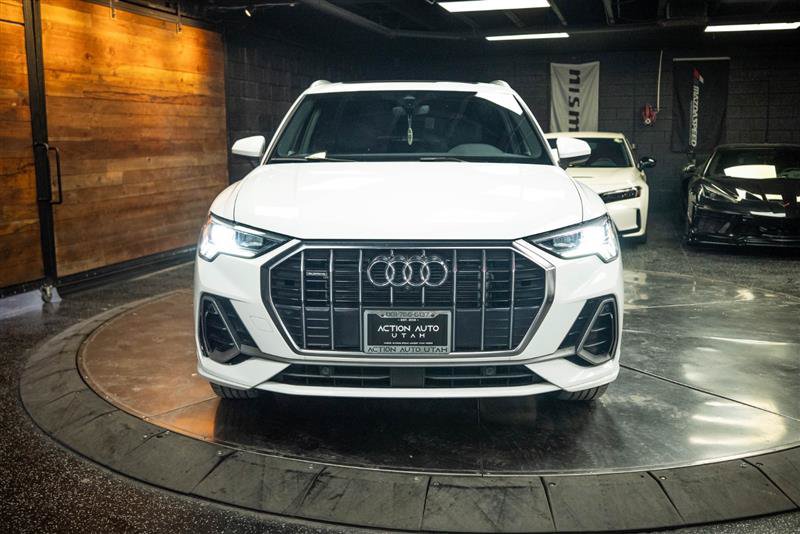 Used 2022 Audi Q3 2.0T Premium Plus w/ Premium Plus Package AWD/4WD image 4