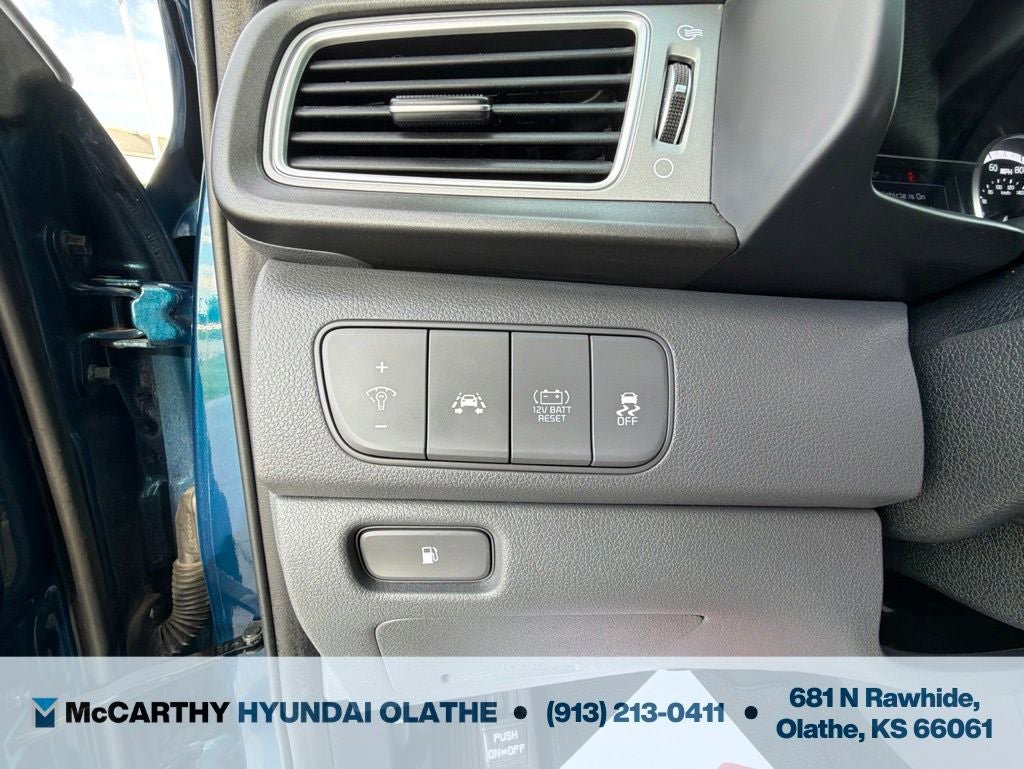 Used 2019 Kia Niro LX FWD image 17