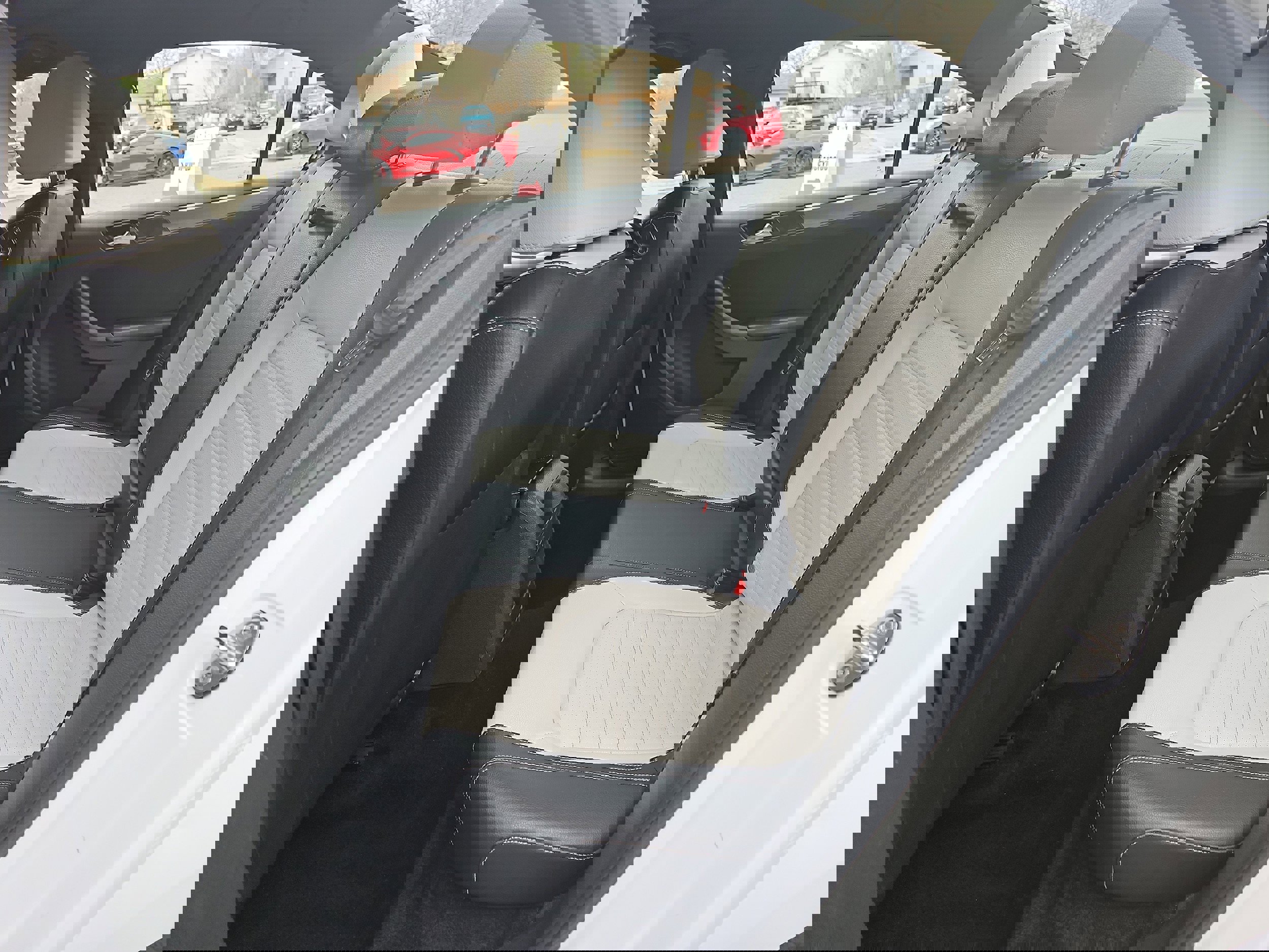 Used 2016 Volkswagen Jetta Sport image 12