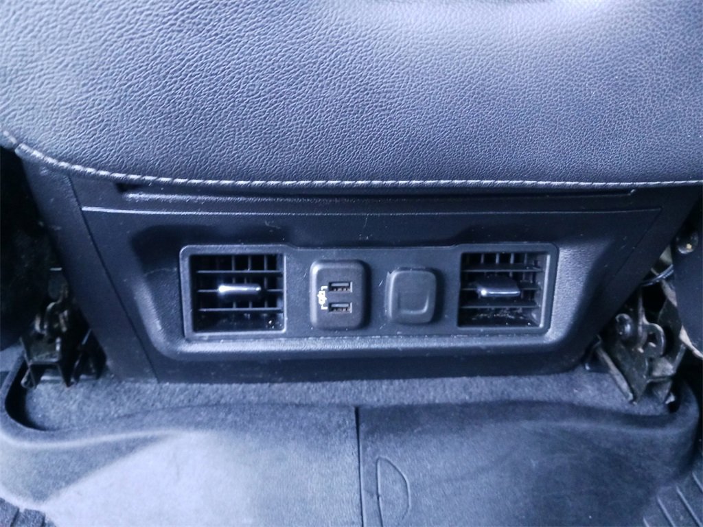 Used 2020 Chevrolet Silverado 1500 LT Trail Boss w/ Bed Protection Package image 23