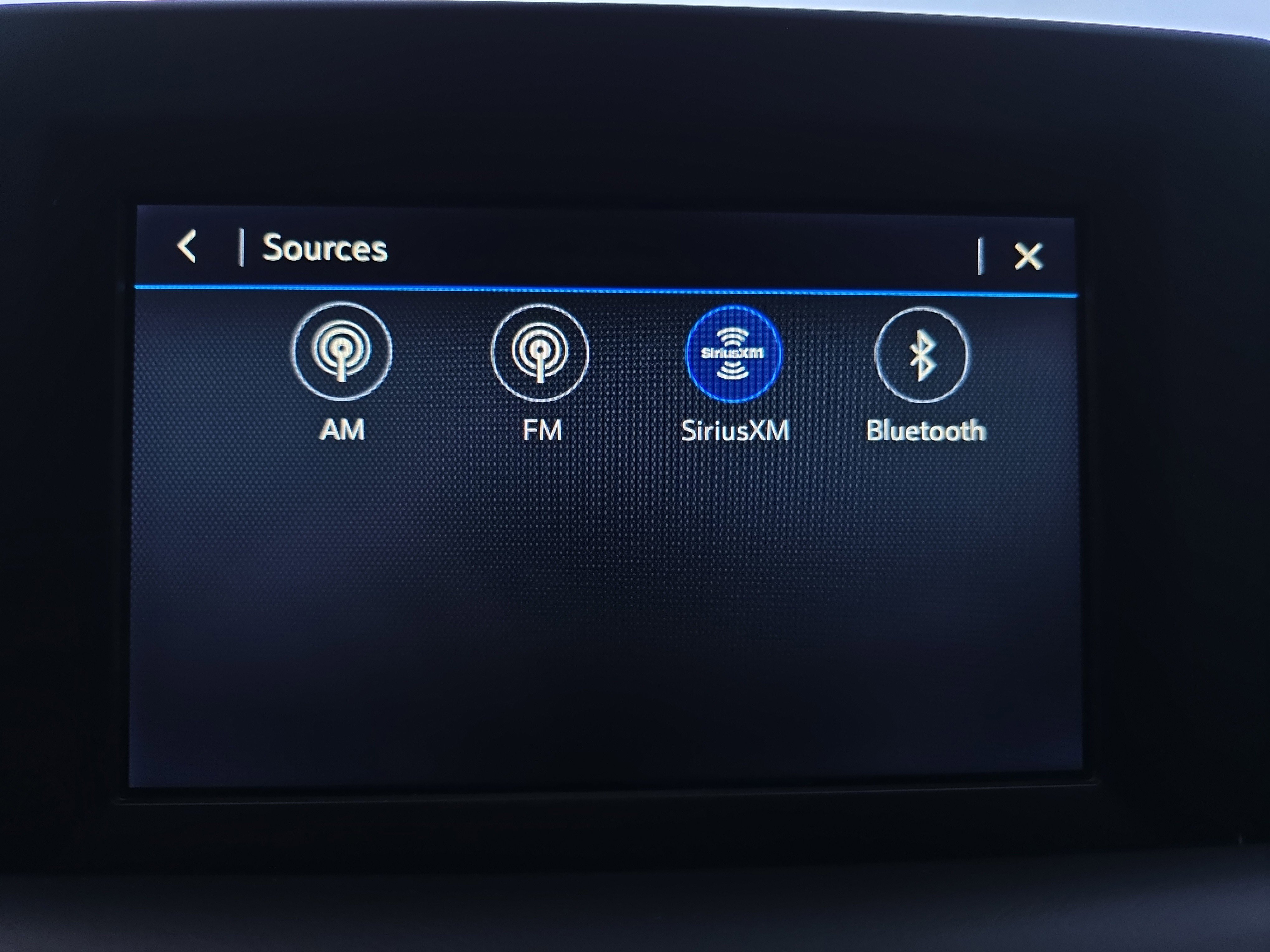 Used 2022 Chevrolet Suburban LS image 31