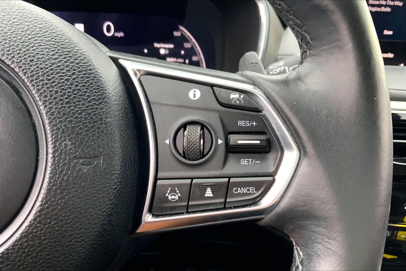 Used 2024 Acura MDX FWD image 25