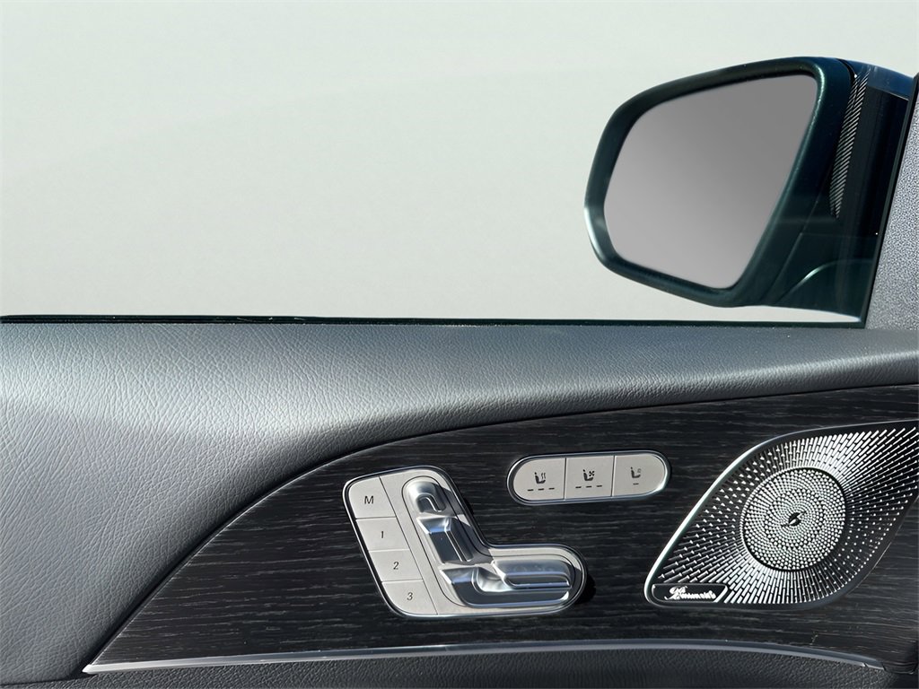 New 2026 Mercedes-Benz GLS 450 4MATIC image 11