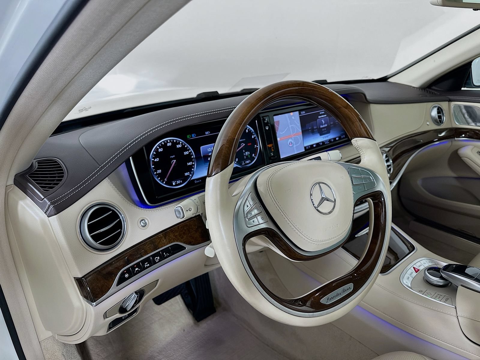 Used 2016 Mercedes-Benz S 550 4MATIC Sedan image 30
