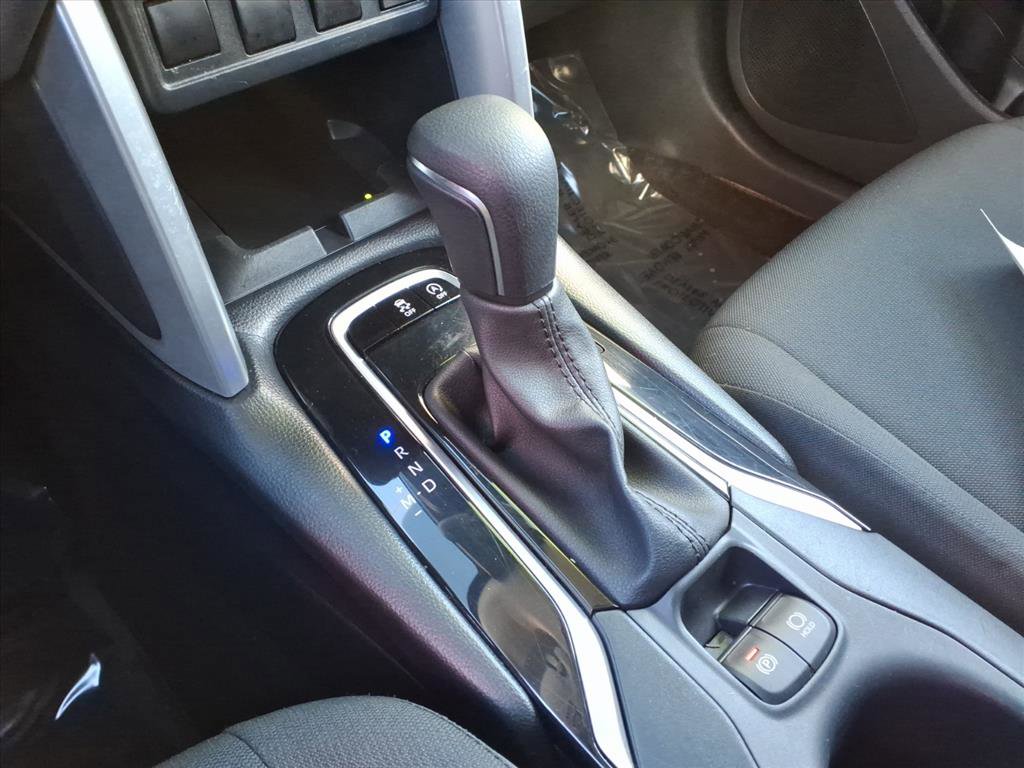 Certified 2024 Toyota Corolla Cross LE image 16